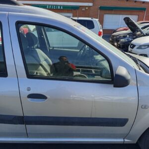 PUERTA DELANTERA DERECHA DACIA LOGAN 1 MCV FAMILIAR