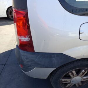 PARAGOLPES TRASERO DACIA LOGAN 1 MCV FAMILIAR