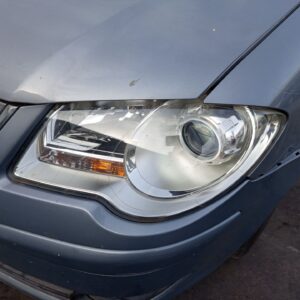 FARO IZQUIERDO VOLKSWAGEN TOURAN (1T2)