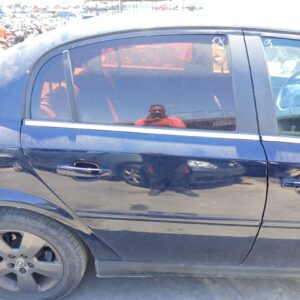 PUERTA TRASERA DERECHA OPEL VECTRA C BERLINA