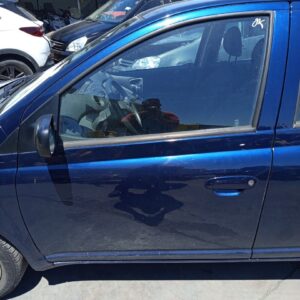 PUERTA DELANTERA IZQUIERDA TOYOTA YARIS (NCP1/NLP1/SCP1)