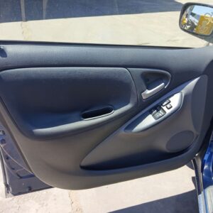 ELEVALUNAS DELANTERO IZQUIERDO TOYOTA YARIS (NCP1/NLP1/SCP1)