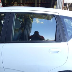 PUERTA TRASERA IZQUIERDA CHEVROLET AVEO BERLINA