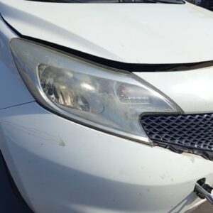 FARO DERECHO NISSAN NOTE (E12)