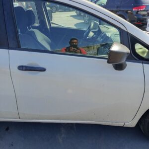 PUERTA DELANTERA DERECHA NISSAN NOTE (E12)