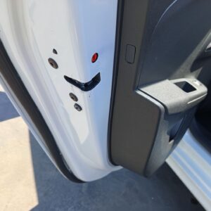 CERRADURA PUERTA TRASERA IZQUIERDA OPEL CORSA F