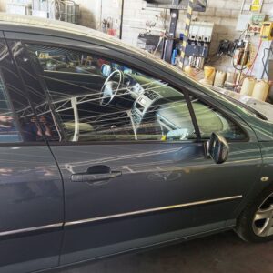 PUERTA DELANTERA DERECHA PEUGEOT 407