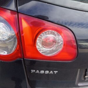 PILOTO TRASERO IZQUIERDO INTERIOR VOLKSWAGEN PASSAT VARIANT (3C5)