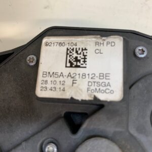 CERRADURA PUERTA DELANTERA DERECHA FORD FOCUS BERLINA (CB8)
