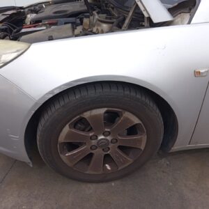 ALETA DELANTERA IZQUIERDA OPEL INSIGNIA BERLINA