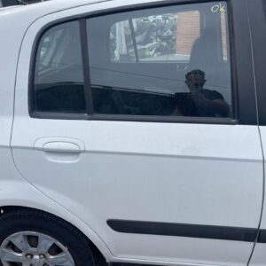 PUERTA TRASERA DERECHA HYUNDAI GETZ (TB)