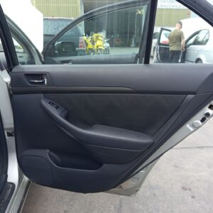 ELEVALUNAS TRASERO DERECHO TOYOTA AVENSIS BERLINA (T25)