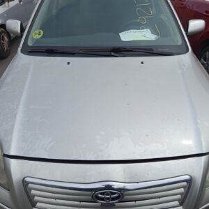 CAPO TOYOTA AVENSIS BERLINA (T25)