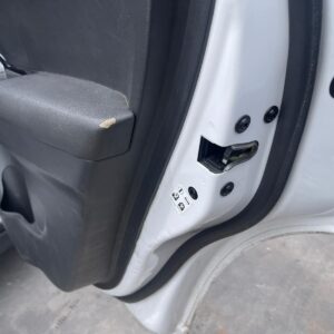 CERRADURA PUERTA TRASERA DERECHA CHEVROLET ORLANDO