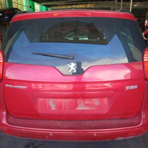 PORTON TRASERO PEUGEOT 5008