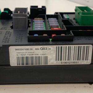 CAJA RELES / FUSIBLES CITROEN C4 BERLINA