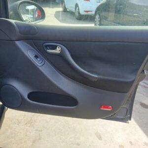ELEVALUNAS DELANTERO DERECHO SEAT LEON (1M1)