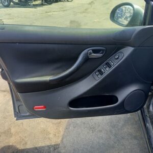 ELEVALUNAS DELANTERO IZQUIERDO SEAT LEON (1M1)