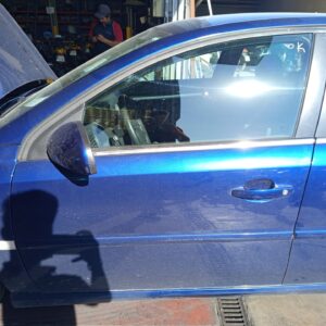 PUERTA DELANTERA IZQUIERDA OPEL VECTRA C BERLINA