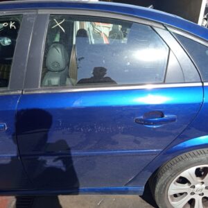 PUERTA TRASERA IZQUIERDA OPEL VECTRA C BERLINA