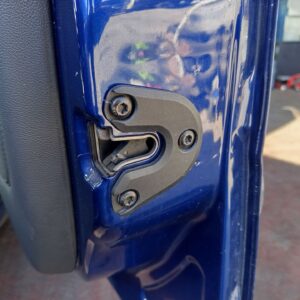 CERRADURA PUERTA DELANTERA DERECHA OPEL VECTRA C BERLINA