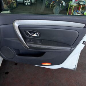 ELEVALUNAS DELANTERO DERECHO RENAULT LAGUNA III BERLINA