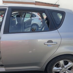 PUERTA TRASERA IZQUIERDA KIA CEED (ED)