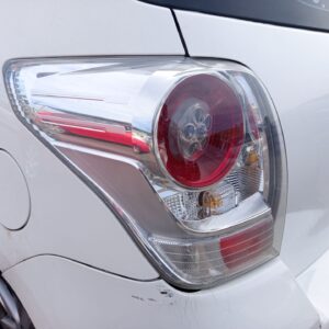 PILOTO TRASERO IZQUIERDO TOYOTA VERSO (AUR2/ZGR2)