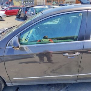 PUERTA DELANTERA IZQUIERDA VOLKSWAGEN PASSAT BERLINA (3C2)