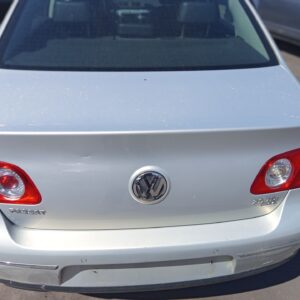 TAPA MALETERO VOLKSWAGEN PASSAT BERLINA (3C2)