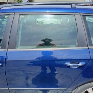 PUERTA TRASERA IZQUIERDA VOLKSWAGEN PASSAT VARIANT (3C5)