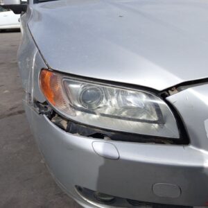 FARO DERECHO VOLVO S80 BERLINA