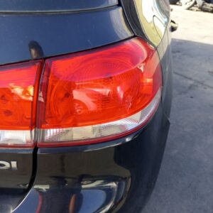 PILOTO TRASERO DERECHO VOLKSWAGEN GOLF VI (5K1)(10.2008)