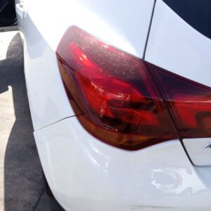 PILOTO TRASERO IZQUIERDO OPEL ASTRA J BERLINA 5P