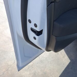 CERRADURA PUERTA DELANTERA IZQUIERDA OPEL ASTRA J BERLINA 5P