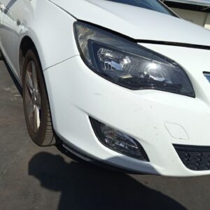 PARAGOLPES DELANTERO OPEL ASTRA J BERLINA 5P