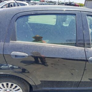 PUERTA TRASERA DERECHA FIAT GRANDE PUNTO (199)