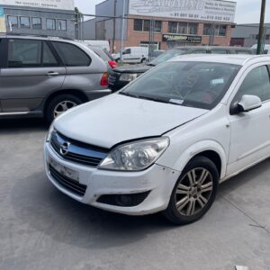 ALETA DELANTERA DERECHA OPEL ASTRA H CARAVAN