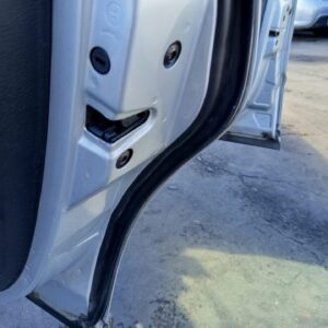 CERRADURA PUERTA TRASERA DERECHA VOLKSWAGEN PASSAT BERLINA (3B3)