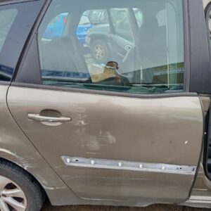 PUERTA TRASERA DERECHA CITROEN C4 PICASSO