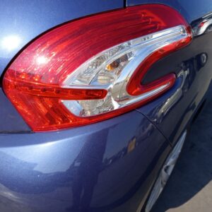 PILOTO TRASERO DERECHO PEUGEOT 208