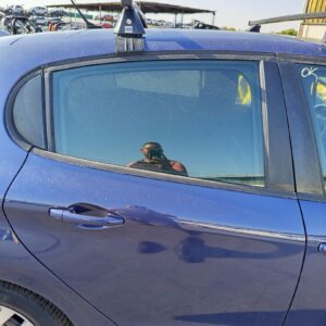 PUERTA TRASERA DERECHA PEUGEOT 208