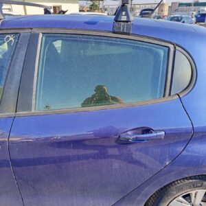 PUERTA TRASERA IZQUIERDA PEUGEOT 208