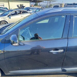 PUERTA DELANTERA IZQUIERDA RENAULT MEGANE III SPORT TOURER