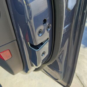 CERRADURA PUERTA DELANTERA DERECHA FORD FOCUS BERLINA (CB8)