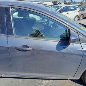 PUERTA DELANTERA DERECHA FORD FOCUS BERLINA (CB8)