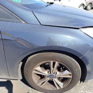 ALETA DELANTERA DERECHA FORD FOCUS BERLINA (CB8)