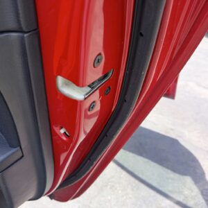 CERRADURA PUERTA TRASERA DERECHA MAZDA 3 BERLINA (BL)