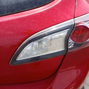 PILOTO TRASERO DERECHO INTERIOR MAZDA 3 BERLINA (BL)