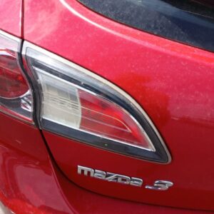 PILOTO TRASERO IZQUIERDO INTERIOR MAZDA 3 BERLINA (BL)